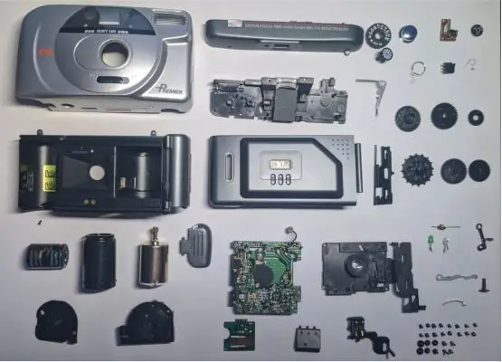 Read more about the article Film Camera Teardown
